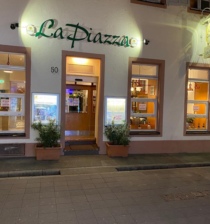 La Piazza